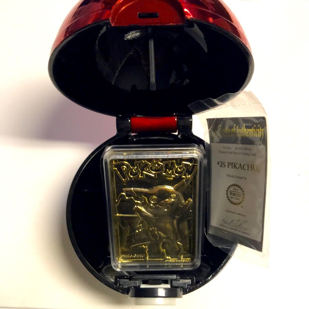 Nintendo Pokémon 23k Gold Plated Pickachu Card